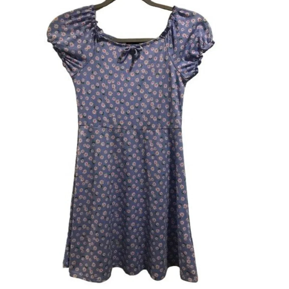 Girl's Medium 10/12 Dress Zunie Short Sleeve Daisies Short Sleeve